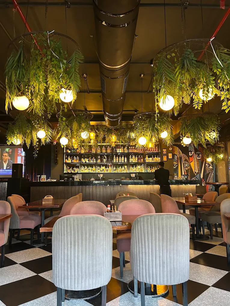 La Afffair - Cafe Lounge & Bar